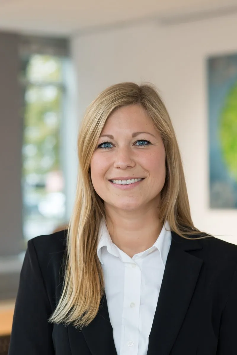 Dr. Laura Gärtner